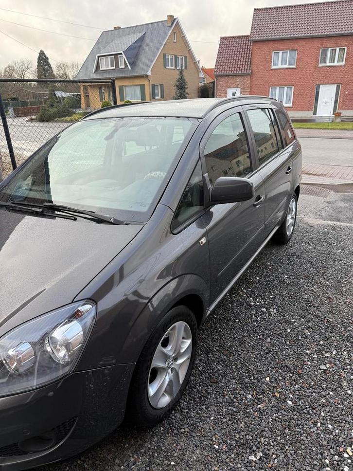 Opel Zafira 2013, Auto's, Opel, Zafira, Bluetooth, Benzine, Euro 5, 5 deurs, Handgeschakeld, Zilver of Grijs, Grijs, Stof, Ophalen