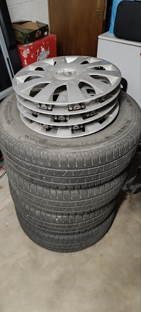 Pneus et jantes hiver Renault Trafic, Autos : Pièces & Accessoires, Pneus & Jantes, Pneu(s), Pneus hiver, Enlèvement