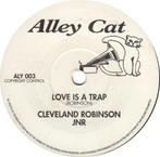 Cleveland Robinson Jnr - Love Is A Trap " Popcorn Oldie ", Comme neuf, 7 pouces, R&B et Soul, Enlèvement ou Envoi