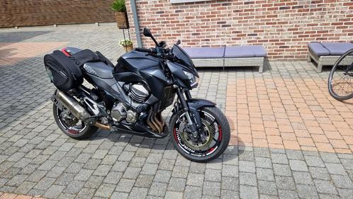 Kawasaki ZR 800 Black Akrapovic Edition, Motoren, Motoren | Kawasaki, Bedrijf, Naked bike, meer dan 35 kW, 4 cilinders, Motorrijbewijs A