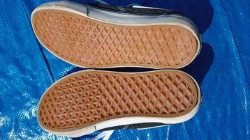 Refresh zwarte schoenen  beschikbaar voor biedingen