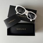 Versace Biggie Sunglasses - Unisex, Handtassen en Accessoires, Zonnebrillen en Brillen | Dames, Zonnebril, Wit, Gianni Versace