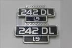 Embleem Volvo 242 scherm emblem 242 wing, Auto-onderdelen, Ophalen of Verzenden, Nieuw