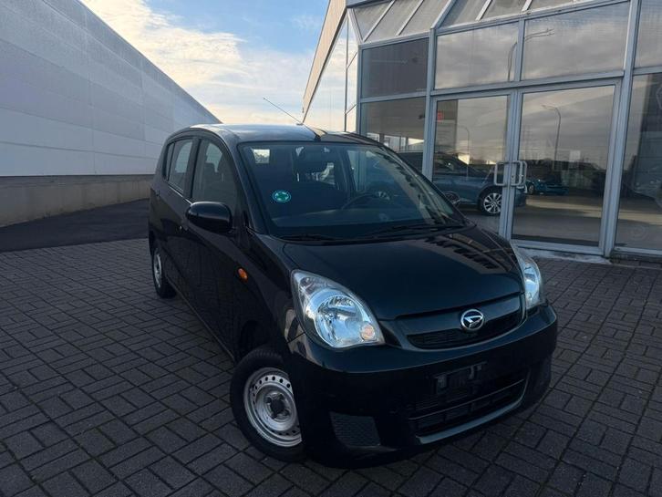 Daihatsu Cuore 1.0i 51Kw Benzine Euro 4, Auto's, Daihatsu, Bedrijf, Cuore, Airconditioning, Radio, Benzine, Euro 4, 5 deurs, Handgeschakeld