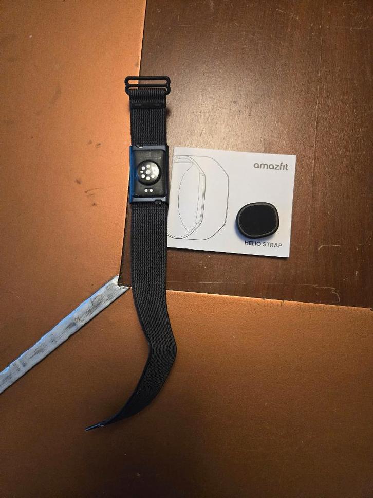 Amazon Amazfit helio strap, Bijoux, Sacs & Beauté, Montres connectées, Comme neuf, Noir, Enlèvement