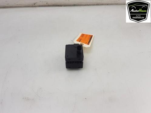 CONTACTSLOT ELECTR. Renault Clio IV (5R) (01-2012/08-2021), Auto-onderdelen, Overige Auto-onderdelen, Renault, Gebruikt