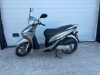 Honda vision b klasse, Fietsen en Brommers, Ophalen, Zo goed als nieuw, Honda