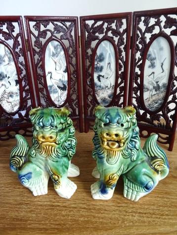 Foo Dogs, tempelwachters. Mid Century jaren '50 beschikbaar voor biedingen