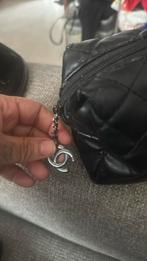 Echt zwart Chanel make-uphoesje, Ophalen of Verzenden, Gebruikt, Zwart