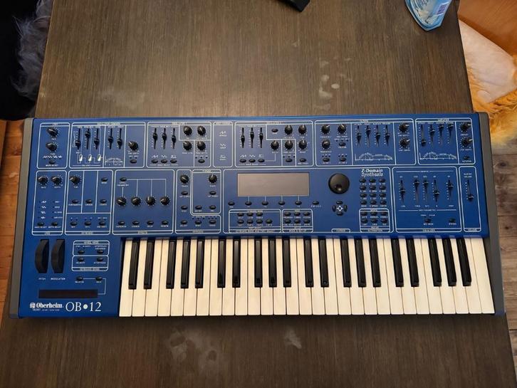 OBERHEIM OB-12, Muziek en Instrumenten, Synthesizers, Zo goed als nieuw, 49 toetsen, Overige merken, Ophalen