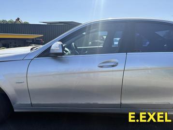 Deur links voor Mercedes C Klasse w204 2007-2014 C775 beschikbaar voor biedingen