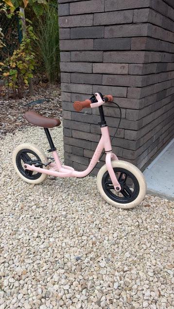 Loopfietsje Btwin Runride 500 10 inch roze beschikbaar voor biedingen