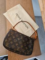 Louis Vuitton clutch, tas, Handtassen en Accessoires, Tassen | Damestassen, Ophalen of Verzenden, Gebruikt