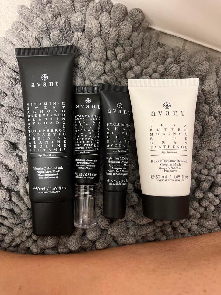 Set avant verzorgingsproducten splinternieuw, Handtassen en Accessoires, Uiterlijk | Gezichtsverzorging, Nieuw, Verzorging, Gehele gezicht