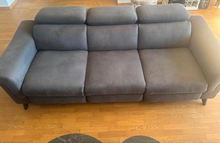 Elektrische relaxbank met 3 zitplaatsen — als nieuw, Huis en Inrichting, Zetels | Zetels, Zo goed als nieuw, Ophalen