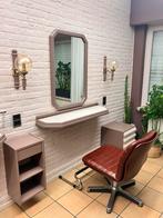 meubles de coiffeur, Enlèvement