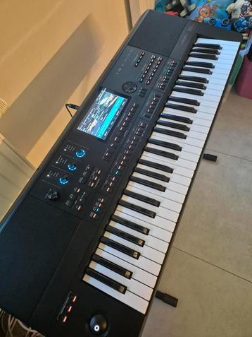 Medeli AKX10. ACCOMPANIMENT KEYBOARD, Enlèvement ou Envoi, Utilisé, Medeli