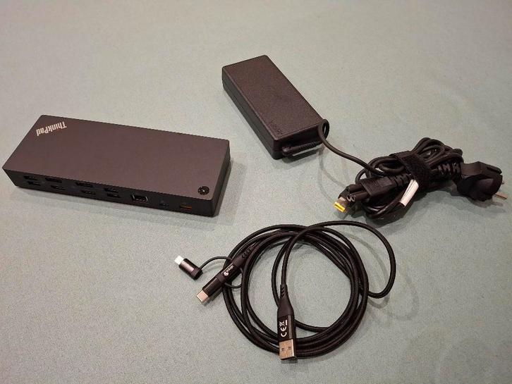 Lenovo Thinkpad Hybrid Model 40AF dockingstation, Computers en Software, Dockingstations, Ophalen of Verzenden