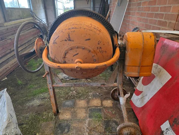 Betonmolen, Doe-het-zelf en Bouw, Betonmolens, Gebruikt, Ophalen