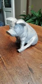 beeldje van een varken in gegoten metaal, Ophalen of Verzenden, Zo goed als nieuw, Dier