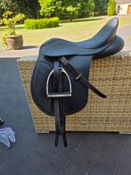 Wintec dressuur zadel 17 inch met verwisselbare boom, Ophalen, Zo goed als nieuw, Dressuur