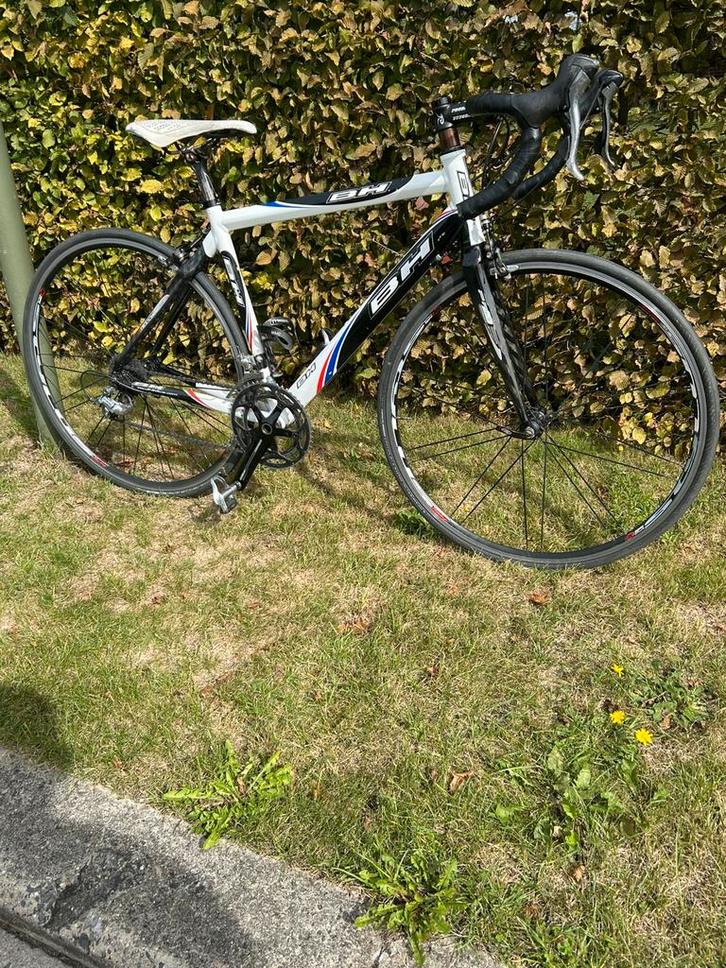 BH koersfiets met shimano 105, Fietsen en Brommers, Fietsen | Racefietsen, Zo goed als nieuw, Carbon, Ophalen