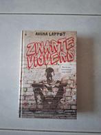 Amina laffet - Zwarte vijvers, Boeken, Ophalen, Amina Laffet, Zo goed als nieuw, Fictie