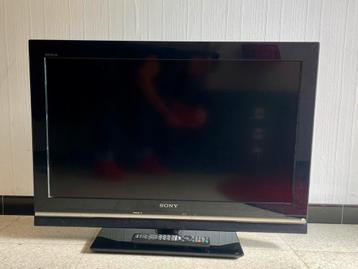 Téléviseur LCD Sony KDL-32W5500 (2009) disponible aux enchères