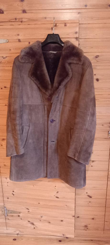 Vestes et 3/4 mouton retourné comme neufs, Kleding | Dames, Jassen | Winter, Zo goed als nieuw, Ophalen