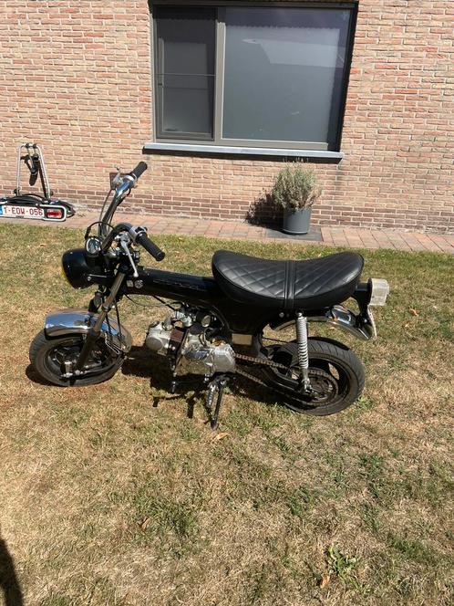 SkyTeam Dax 50cc, Fietsen en Brommers, Brommers | Overige merken, Zo goed als nieuw, Klasse B (45 km/u), Ophalen