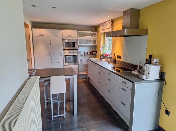 Keuken, Huis en Inrichting, Keuken | Complete keukens, Gebruikt, Hoekkeuken, Grijs, Graniet of Steen, Ophalen