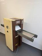 Kalmeijer Koekjesmachine, Ophalen