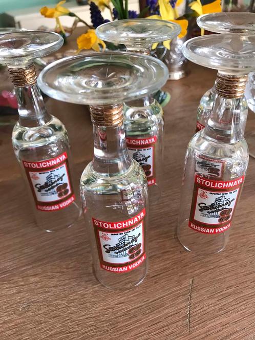 Vintage vodka stolichnaya 5 verres, Collections, Marques & Objets publicitaires, Comme neuf