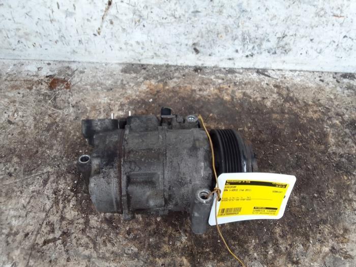 Pompe clim d'un BMW 1-Serie, Autos : Pièces & Accessoires, Autres pièces automobiles, BMW, Utilisé, 3 mois de garantie, Enlèvement ou Envoi