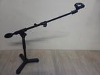 Laag microfoonstatief, Muziek en Instrumenten, Standaarden, Ophalen, Zo goed als nieuw
