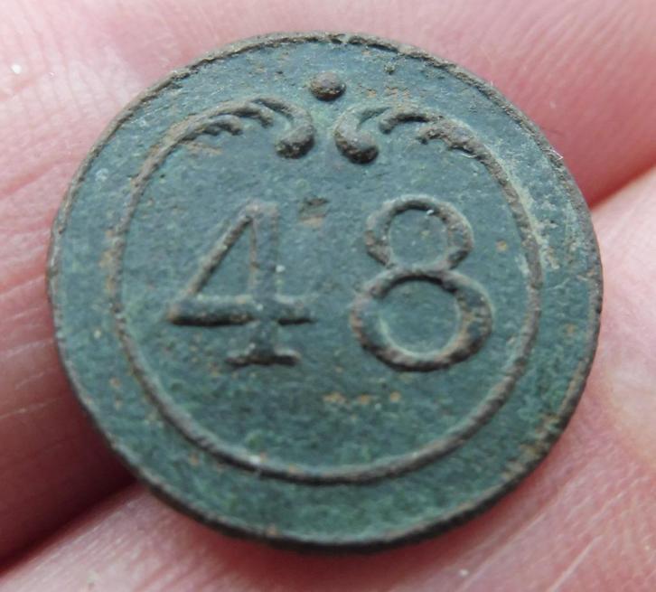 Uniformknoop Napoleon 48e Regiment CASTRICUM/BERGEN 1799, Verzamelen, Militaria | Algemeen, Landmacht, Hulzen of Bodemvondsten