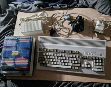 Amiga 1200 in uitstekende staat, 3.1 ROM qwert beschikbaar voor biedingen