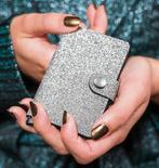 Mini-portefeuille Secrid couleur argent + paillettes, Enlèvement ou Envoi, Neuf, Autres couleurs, Autres marques