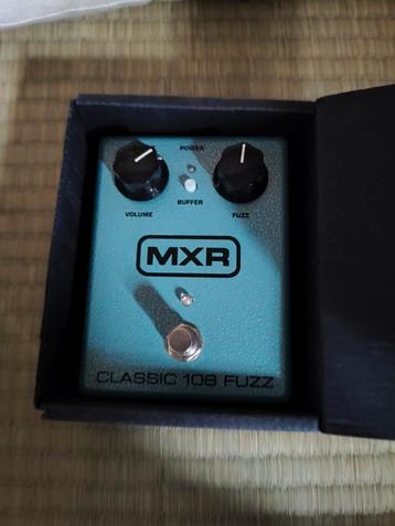 MXR classic 108 fuzz beschikbaar voor biedingen