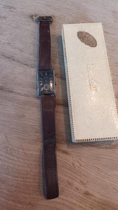 Lusina Extra horloge Art deco stijl, Bijoux, Sacs & Beauté, Montres | Anciennes | Antiquités, Enlèvement