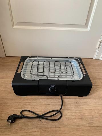 Nieuwe tafelbarbecuegrill beschikbaar voor biedingen