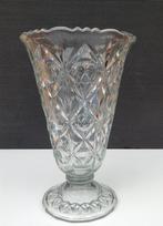 Vintage glazen bloemenvaas lens-bloemmotief 22 cm, Huis en Inrichting, Woonaccessoires | Vazen, Gebruikt, Overige kleuren, Verzenden
