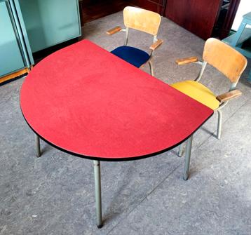 vintage kleuter Tubax modernisme sixties  beschikbaar voor biedingen