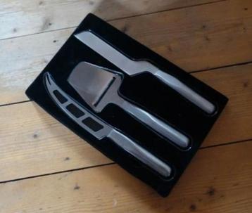 NIEUWE 3delige cheese setje  beschikbaar voor biedingen