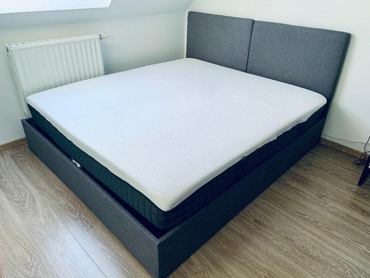 Lit Coffre Emma avec matelas hybride, Huis en Inrichting, Slaapkamer | Bedden, Zo goed als nieuw, Tweepersoons, 180 cm, 200 cm