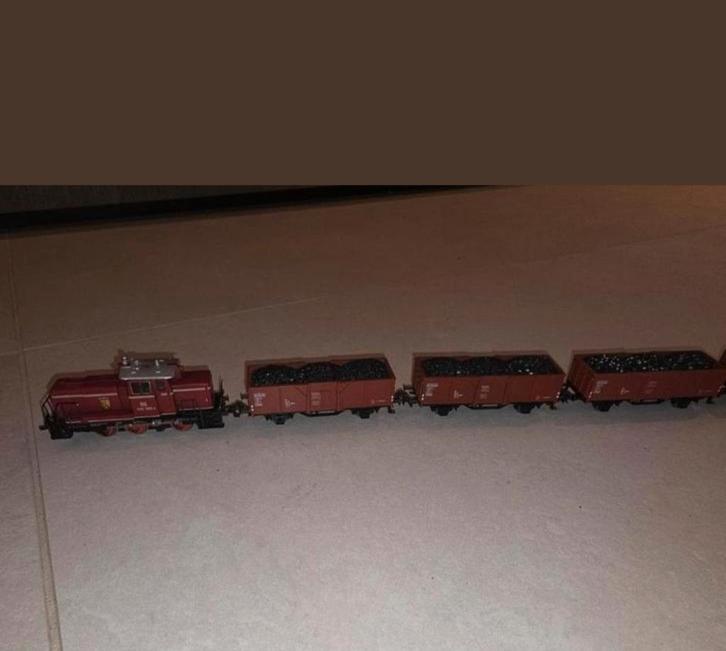 Goederentreinset met rangeerloc en wagons, Hobby en Vrije tijd, Modeltreinen | N-Spoor, Wagon, Analoog, Ophalen