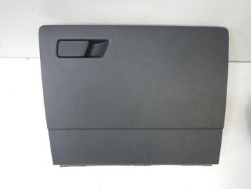 VW Tiguan 571 Dashboardkastje Zonder slot 571857097A beschikbaar voor biedingen