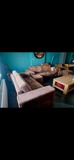 salon complet 3 + 2 + 1 places et 2 poufs, Maison & Meubles, Canapés | Coins salons complets, Enlèvement, Utilisé