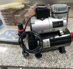Airbrush compressor + pistool gebruikt voor chocolade, Ophalen, Zo goed als nieuw