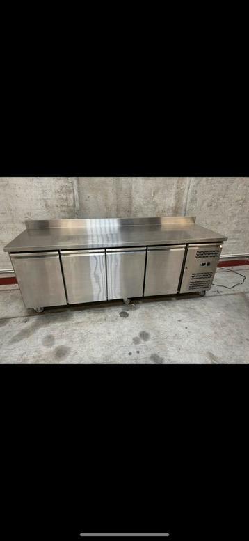 TABLE FRIGO 4 PORTES A SAISIR  beschikbaar voor biedingen